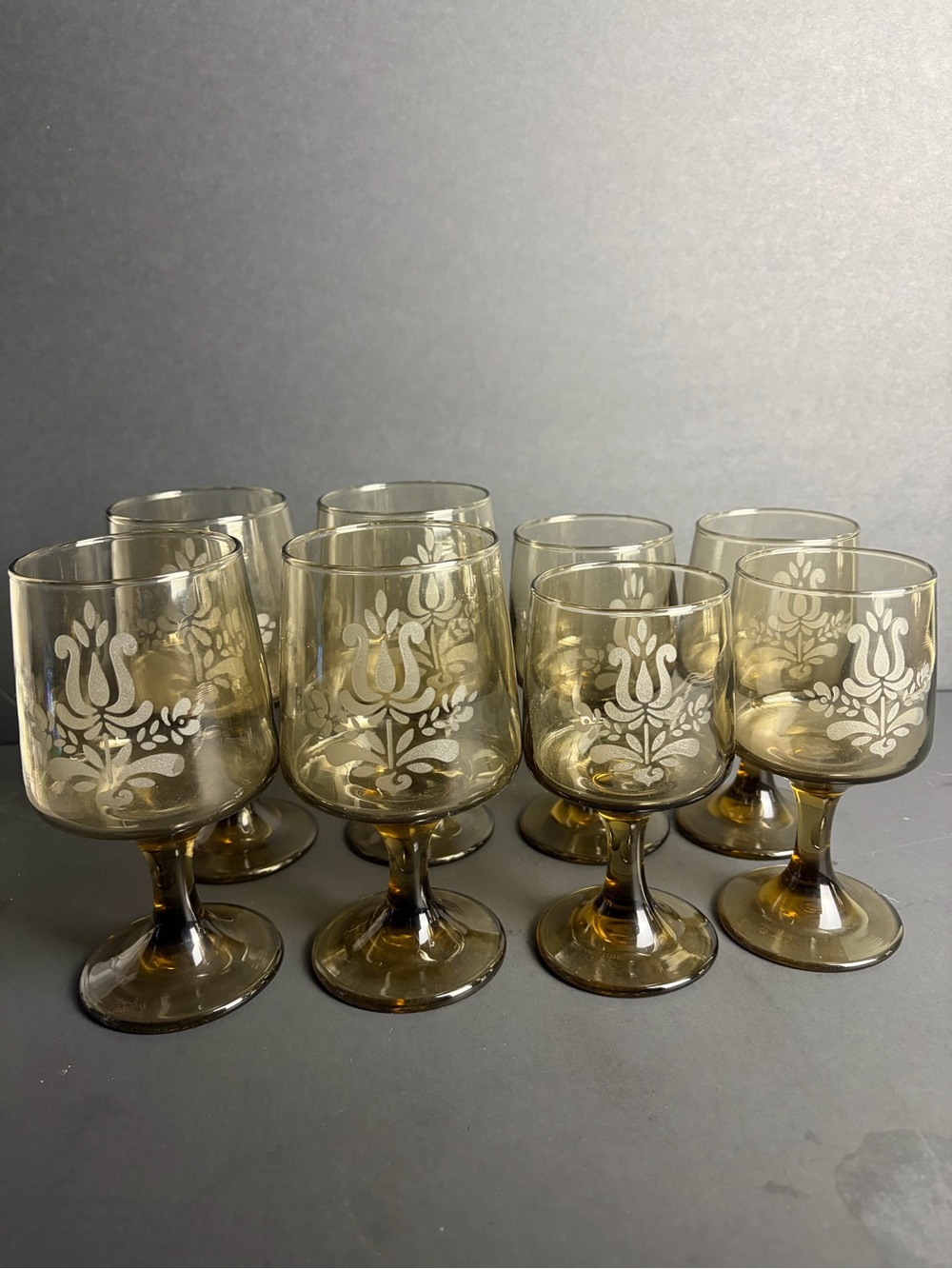 Vintage Pfaltzgraff Village Pattern Set Of 8 Goblet Wine Glasses 6oz, SM 12oz LG